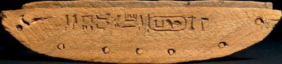 null Modèle de bascule à pierre au nom de la reine d'Hatchepsout, provenant de Deir...