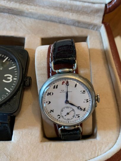 LONGINES Vintage steel watch bracelet white enamel dial with Arabic numerals
Second...