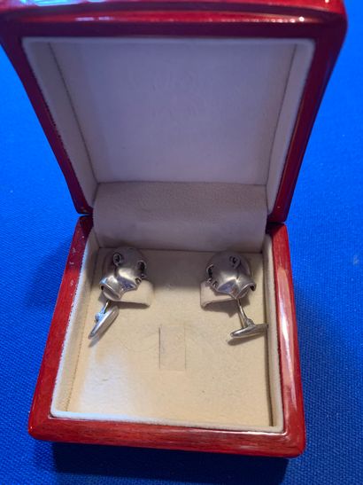 null Pair of cufflinks
In silver 925°/°° with modernist decoration of a chiseled...