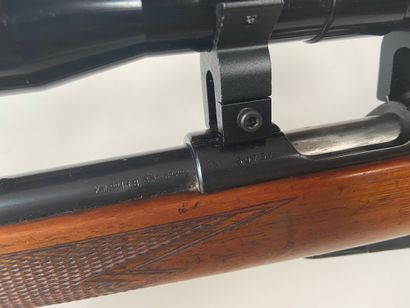 null Carabine Walther Ulm Do Sportwaffen, calibre 22 LR. Canon de 56,5 cm. Crosse...