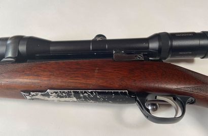 null Ruger M77 Mark 2 bolt action rifle 7 mm Rem Mag. Barrel of 61,5 cm with markings...