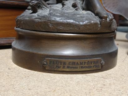 D'après Hippolyte MOREAU (1832-1926) Flûte Champêtre
Epreuve en bronze à patine brune,...