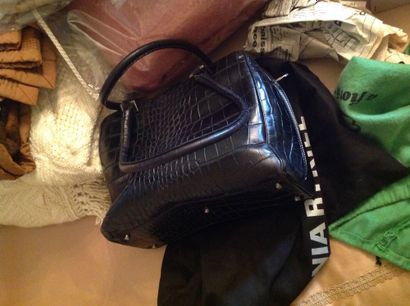 null Lot of handbags
Including CARTIER, Sonia RYKIEL, LANCEL and others
