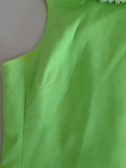 Christian DIOR Boutique Apple green dress