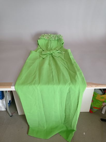 Christian DIOR Boutique Apple green dress