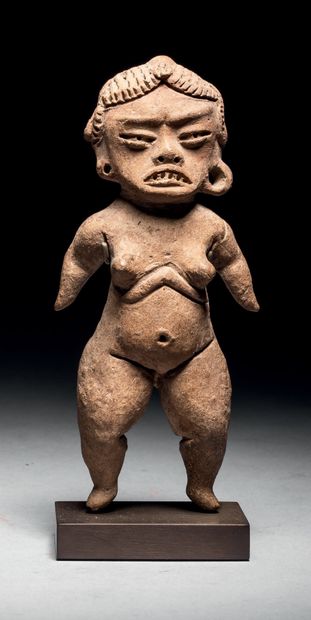 
Ɵ Tlatilco standing naked figure, Mexico,...