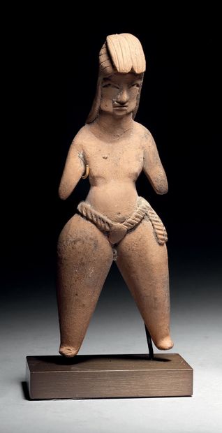 
Ɵ Tlatilco female figure with simple loincloth,...