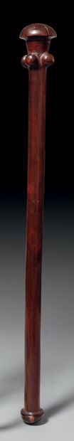 CLUB, VANUATU
Wood
H. 79 cm

Provenance :
Galerie...