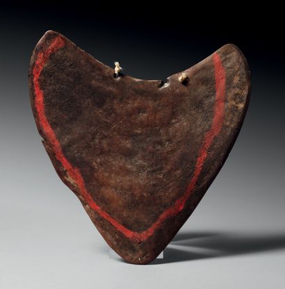 null ARCHER SHIELD, SOGERAM RIVER, PAPUA NEW GUINEA
H. 45,5 cm

Provenance :
Galerie...