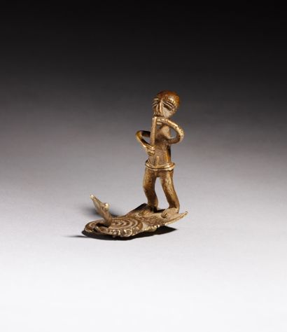 null • POIDS À PESER L'OR AKAN, CÔTE D'IVOIRE
Bronze
H. 3,7 cm
Représentant un homme...