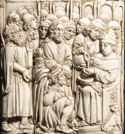 null Plaque en ivoire sculpté en bas-relief représentant le Christ devant Pilate.
XIXe...