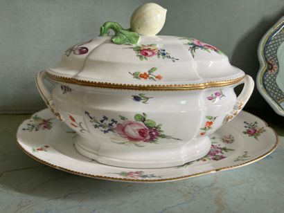 Paris Porcelain oval covered tureen and oval tray with polychrome decoration of bouquets...