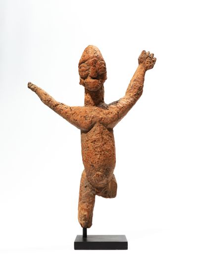 null Lobi statue, Burkina Faso
Wood with red patina
H. 26 cm
Beautiful example of...