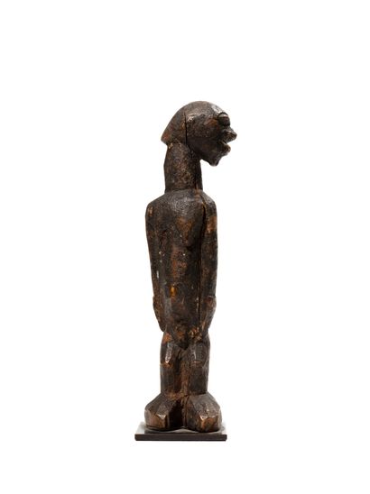 Statue Lobi, Burkina Faso
Bois
H. 20 cm
Etonnant...