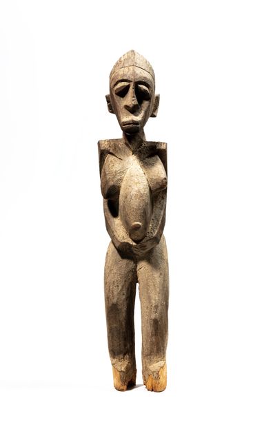null Lobi statue, Burkina Faso
Wood
H. 67 cm
Remarkable statue representing a female...