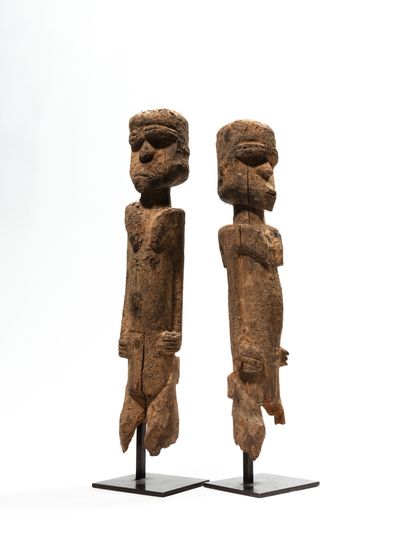 null Couple of Lobi statues,
Burkina Faso
Wood
H. 29 cm
Interesting pair of male...