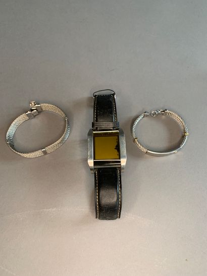 null Montre Diesel et deux bracelets en acier type FRED.
L'un signé ALBANU, Mona...