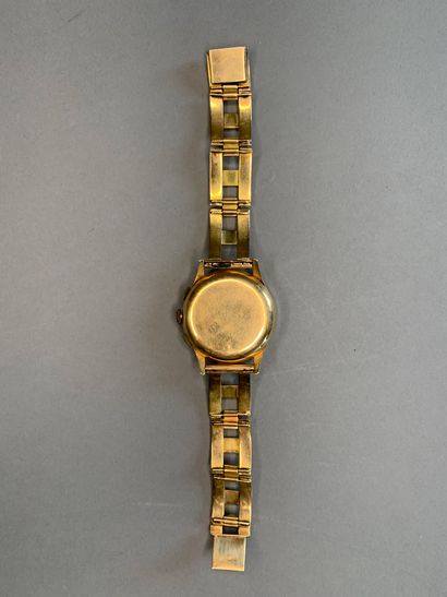 CHRONEX Watchband in 18 K gold.
Chronograph, minutes, seconds, round case, cream...