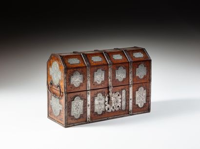 null Limewood case with inlaid pewter plates engraved with birds, foliage and flowers,...