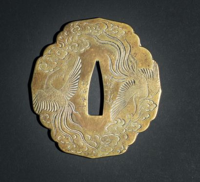 JAPON - Epoque EDO (1603-1868), XIXe siècle Aoi gata en sentoku à décor incisé de...