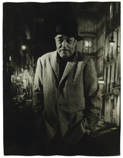 ALEXANDRE TRAUNER (1906-1993) Duke Ellington dans les décors de Trauner. Paris Blues...