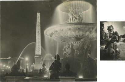 ATTRIBUÉES À BRASSAÏ Place de la Concorde Paris, circa 1933 Deux (2) épreuves argentiques,...