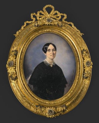 EDME ROUSSEAU (1815-1858) Portrait d'une femme en robe de dentelle noire à col blanc,...