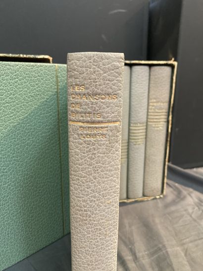 null Pierre Louÿs 7 volumes in-huit en marocain vert
En l'état