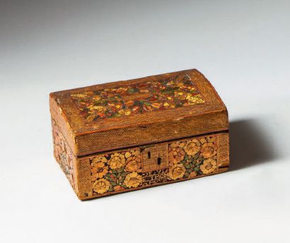 Small polychrome straw marquetry box decorated...