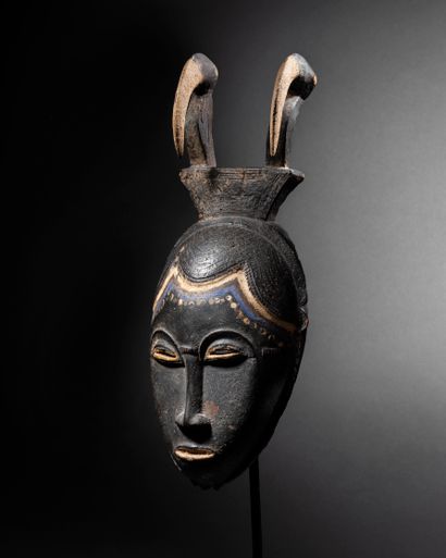 null Yohouré mask
Ivory Coast
Wood and pigments
H. 30.5 cm

Yaure mask, Ivory Coast
H....