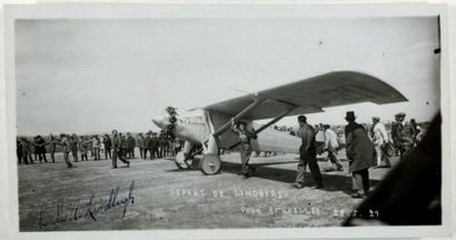 ANDRÉ (LE BOURGET) - DIVERS Charles Lindbergh devant le Spirit of Saint Louis - Départ...