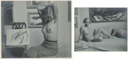 M.B Deux études de nus Honor David chez elle Paris, 1934 Argentiques, 181x222 mm,...