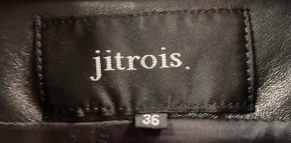 JITROIS Perfecto en cuir gris anthracite à fermeture zippée
Taille 36/38 (Légères...