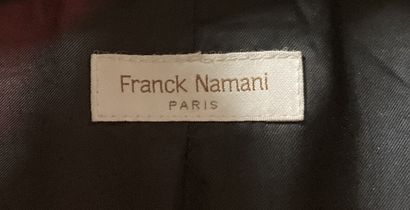 Franck NAMANI Veste en cachemire noir, col gansé d'orylag, poche
Taille 36 envir...