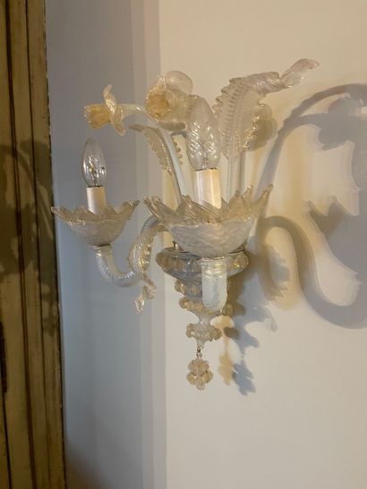null Murano glass set including a sconce, a lamp base and a chandelier (Damage and...
