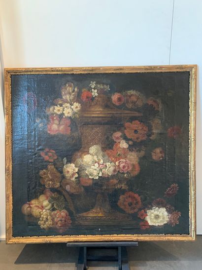 Ecole Française du XVIIème siècle Vase et guirlande de fleurs
Huile sur toile
95...