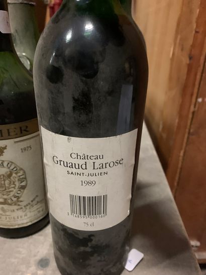 null Lot de 4 bouteilles de vin comprenant
- 2 bouteilles Château Gruaud-Larose 2ème...