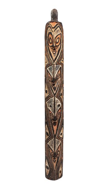 null Bouclier
Moyen Sepik, Papouasie Nouvelle-Guinée
Bois, fibres et pigments
H....
