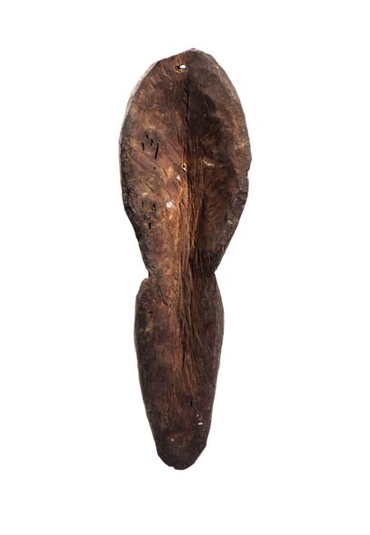 null Architectural element
Abelam, Papua New Guinea
Wood and pigments
H. 39 cm

This...