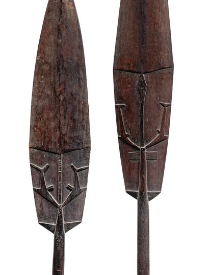 null Pair of paddles, Santa Cruz
Santa Cruz Islands, Solomon Archipelago
Wood 
H....