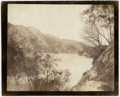 WILLIAM HENRY FOX TALBOT (1800­1877) Loch Katrine 19­21 octobre 1844 Publié dans...