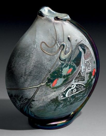 Robert PIERINI (né en 1950) Important vase, 1988 En verre soufflé polychrome à décor...