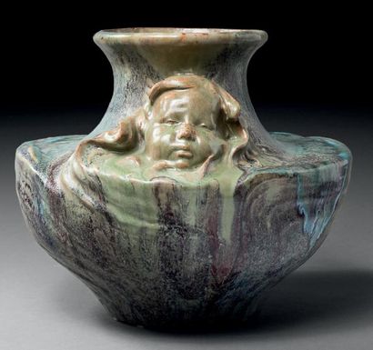 ADRIEN DALPAYRAT (1844 - 1910) & JEAN COULON (SCULPTEUR, 1853 - 1923) Vase en grès...