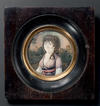 École FRANÇAISE vers 1790 Portrait de femme à la robe rose et fleurs dans les cheveux...