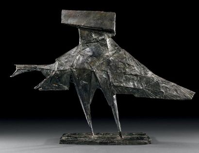 LYN RUSSELL CHADWICK (1914 - 2003) Stranger IV, 1959 Bronze à patine brune nuancée...