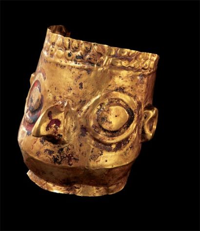 null Petit masque funéraire Culture Chimu, Pérou Intermédiaire Récent, 1100 à 1400...