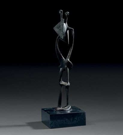 Henry Moore (1898-1986) Maquette for a standing figure, modèle créé en 1950 Bronze...