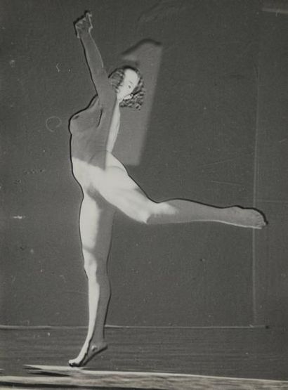 André STEINER Le domino de lumière, Paris, 1933 tirage argentique, cachet du photographe...