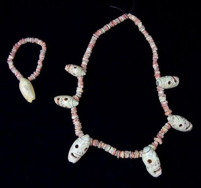 null Collier et bracelet Culture Maya, île de Jaina, Campeche, Mexique Classique,...