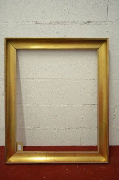 null Gorge en bois mouluré et doré; XXème siècle; 59 x 73,8 cm - Profil: 7 cm